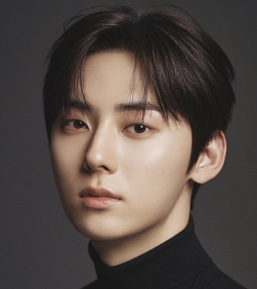 Hwang Min Hyun