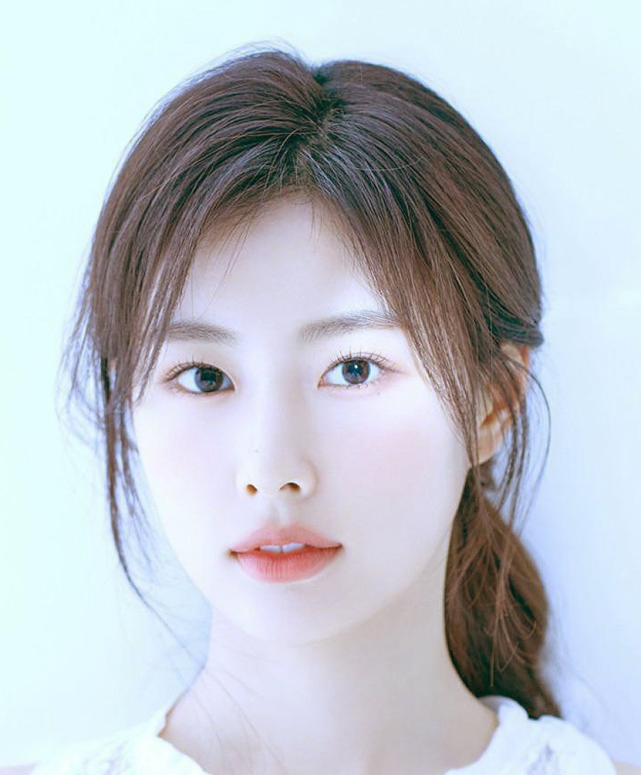 Kang Hye Won