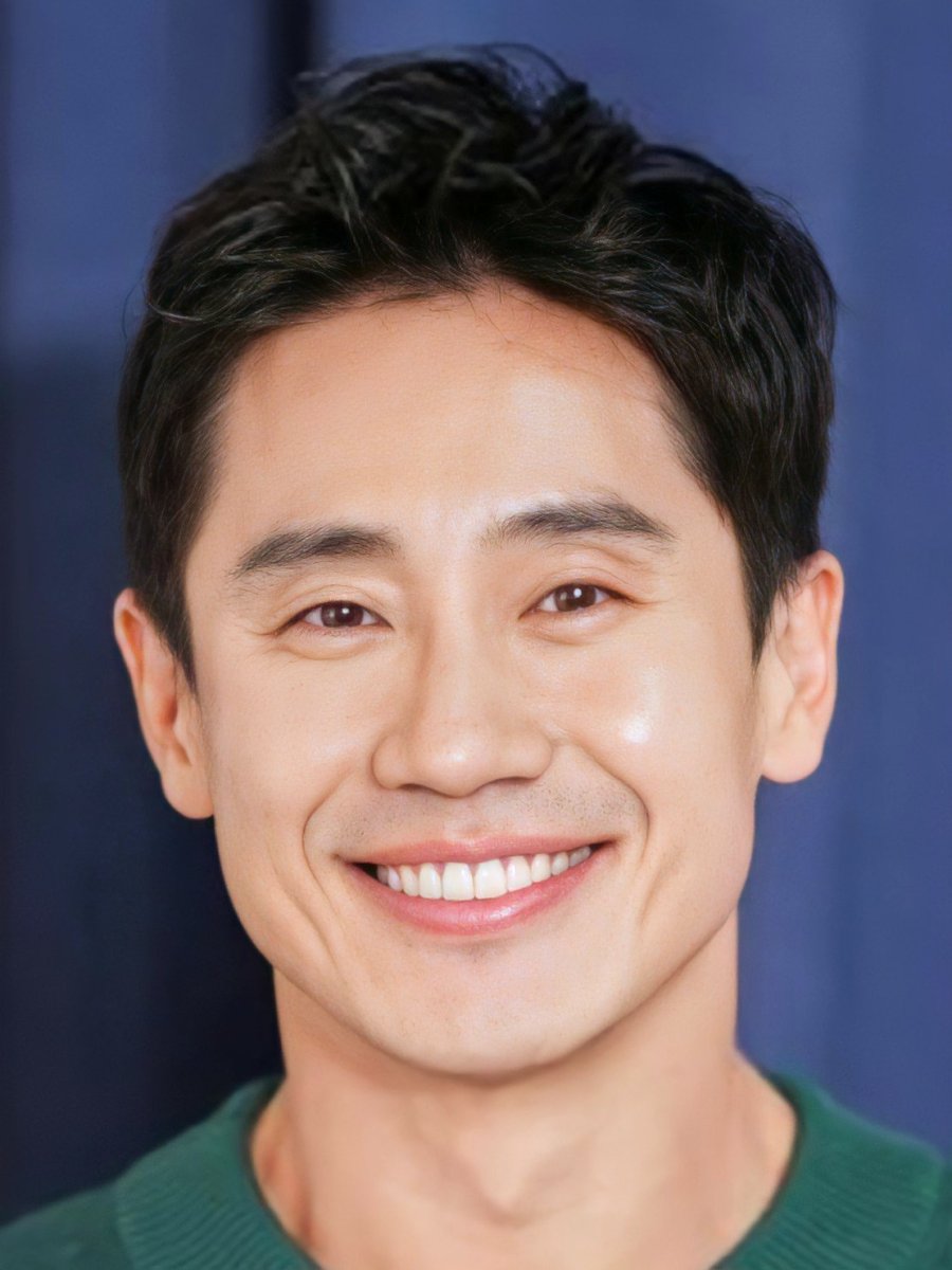 Shin Ha Kyun