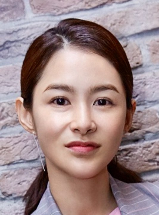 Kang Hye Jung