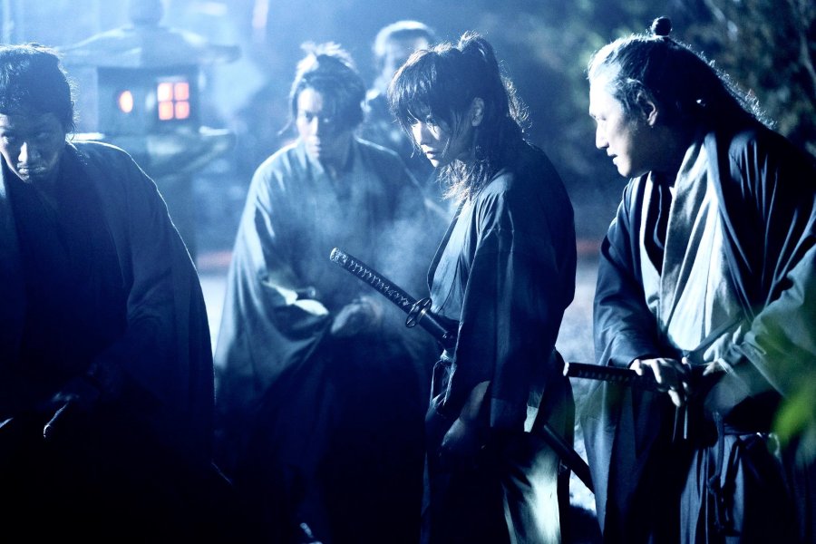 دانلود فیلم ژاپنی شمشیرزن دوره گرد سرآغاز 2021 Rurouni Kenshin: The Beginning